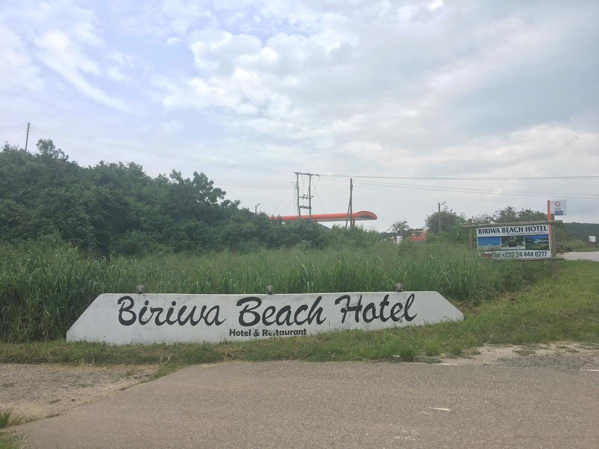 Biriwa Beach Hotel Екстер'єр фото